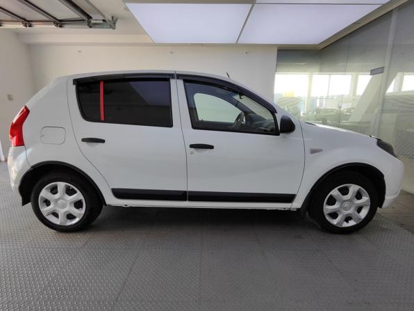 Renault Sandero I с пробегом 2013 года, цена 475 000 рублей, 179254 км, хэтчбек, Автокод Объявления