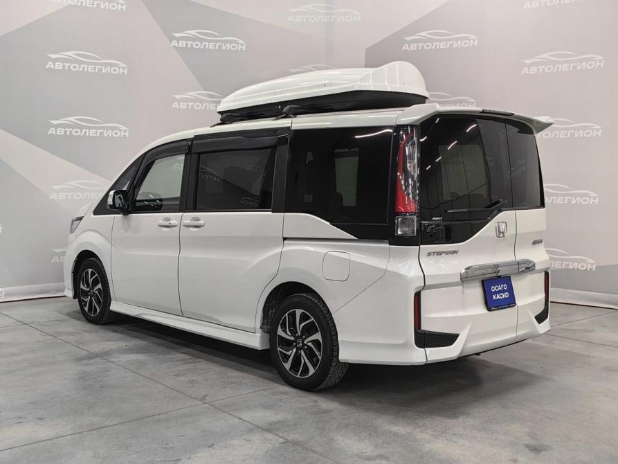 Honda Stepwgn V Рестайлинг Новосибирск  - изображение 3