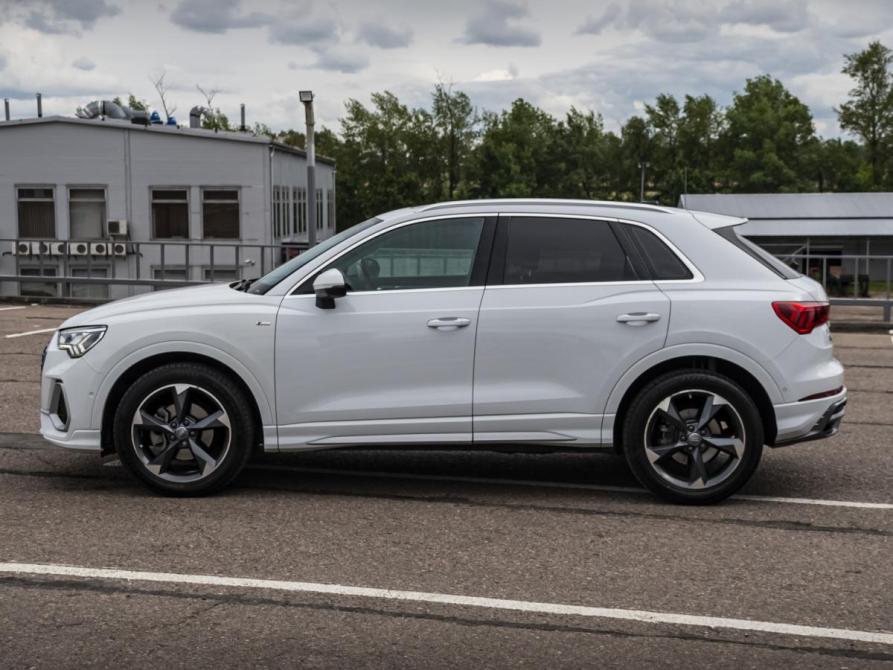 Audi Q3 II (F3) Москва  - изображение 8
