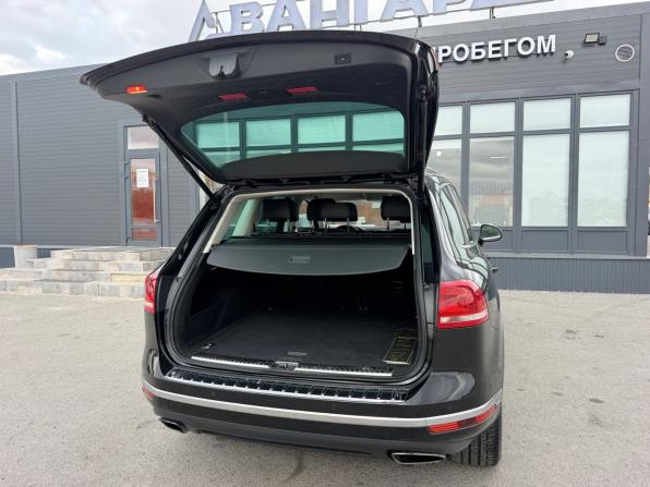 Volkswagen Touareg II Рестайлинг с пробегом 2016 года, цена 2 480 000 рублей, 289741 км, внедорожник, Автокод Объявления