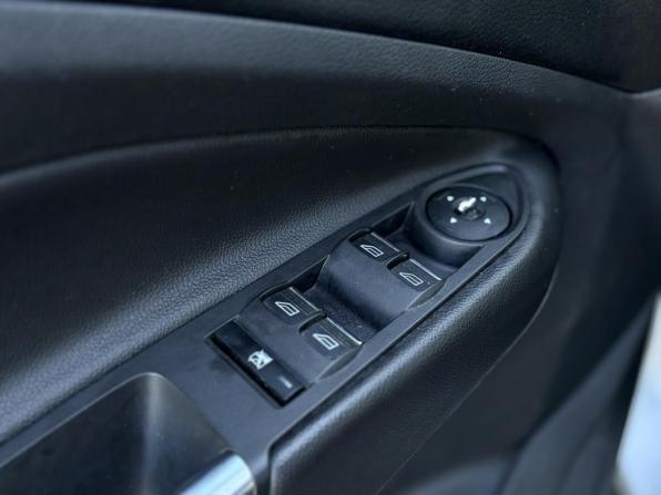 Ford Kuga II с пробегом 2014 года, цена 1 050 000 рублей, 146548 км, внедорожник, Автокод Объявления