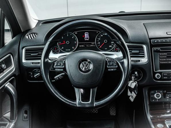 Volkswagen Touareg II Рестайлинг с пробегом 2015 года, цена 3 150 000 рублей, 188986 км, внедорожник, Автокод Объявления