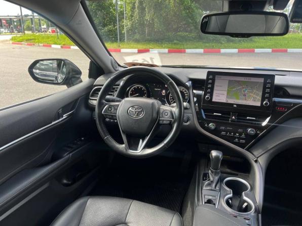 Toyota Camry VIII (XV70) Рестайлинг с пробегом 2021 года, цена 2 949 000 рублей, 187500 км, седан, Автокод Объявления