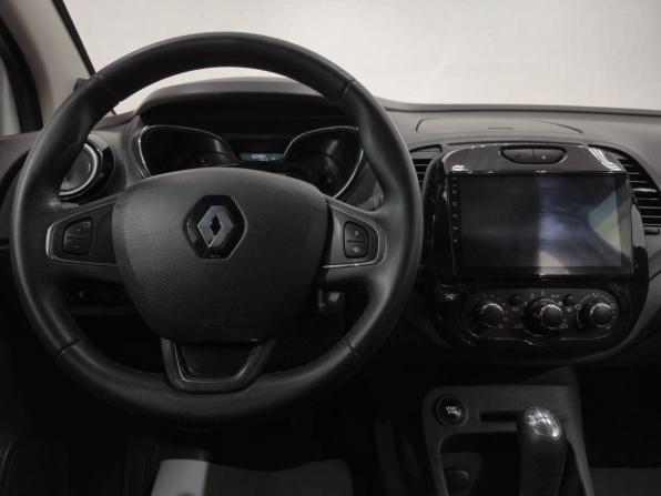 Renault Kaptur I с пробегом 2017 года, цена 1 250 000 рублей, 163337 км, внедорожник, Автокод Объявления
