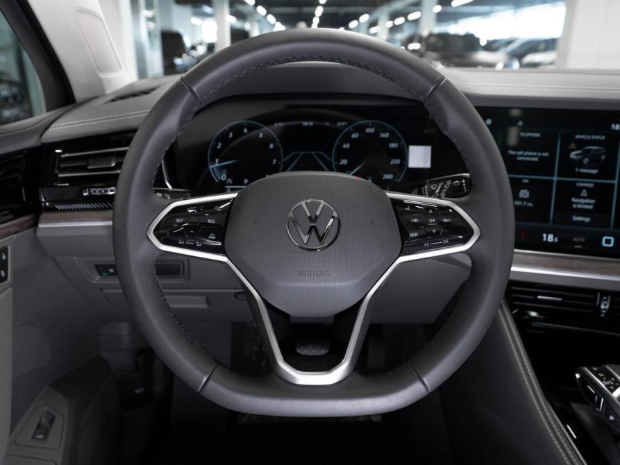 Volkswagen Touareg III Рестайлинг Москва  - изображение 11