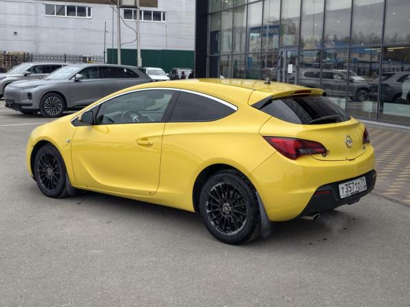Opel Astra J Рестайлинг с пробегом 2013 года, цена 639 000 рублей, 172132 км, хэтчбек, Автокод Объявления
