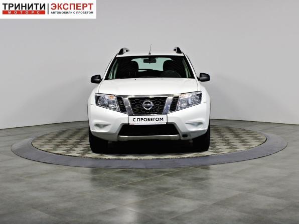 Nissan Terrano III (D10) с пробегом 2014 года, цена 977 000 рублей, 222750 км, внедорожник, Автокод Объявления
