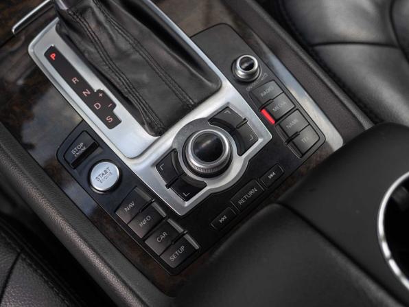 Audi Q7 I (4L) Рестайлинг с пробегом 2014 года, цена 2 070 000 рублей, 249545 км, внедорожник, Автокод Объявления