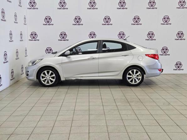 Hyundai Solaris I с пробегом 2012 года, цена 625 000 рублей, 224000 км, седан, Автокод Объявления