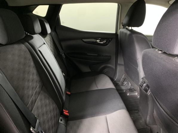 Nissan Qashqai II с пробегом 2018 года, цена 1 367 000 рублей, 163436 км, внедорожник, Автокод Объявления