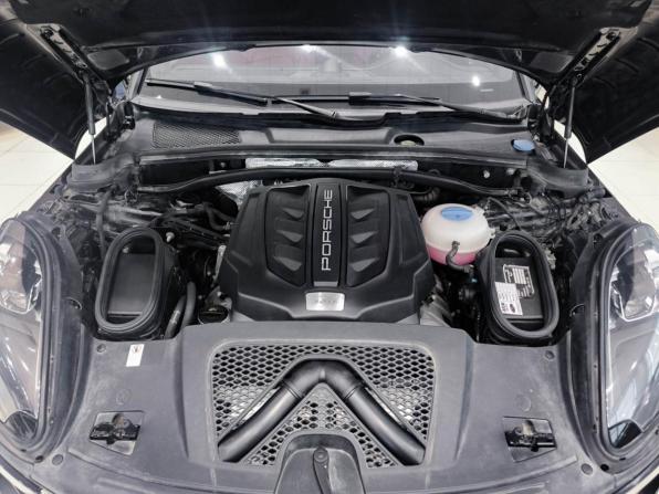 Porsche Macan I с пробегом 2017 года, цена 3 650 000 рублей, 130000 км, внедорожник, Автокод Объявления