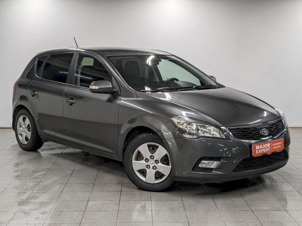 Kia Ceed I Рестайлинг с пробегом 2012 года, цена 860 000 рублей, 81656 км, хэтчбек, Автокод Объявления