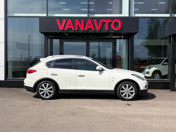 Infiniti QX50 I с пробегом 2013 года, цена 1 670 000 рублей, 169800 км, внедорожник, Автокод Объявления