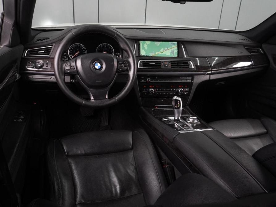BMW 7 серии V (F01/F02/F04) Рестайлинг Воронеж  - изображение 6
