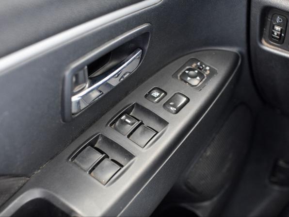 Mitsubishi ASX I с пробегом 2011 года, цена 935 000 рублей, 215649 км, внедорожник, Автокод Объявления