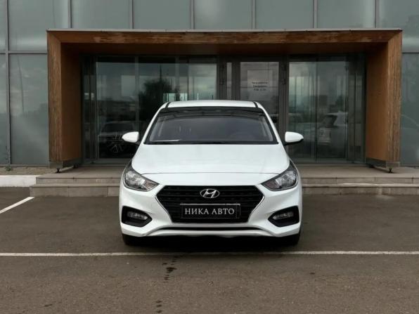 Hyundai Solaris II с пробегом 2019 года, цена 1 399 000 рублей, 54352 км, седан, Автокод Объявления