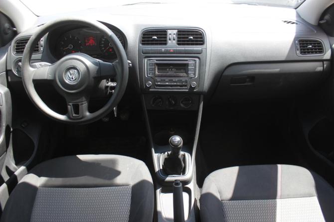 Volkswagen Polo V с пробегом 2014 года, цена 797 000 рублей, 90372 км, седан, Автокод Объявления