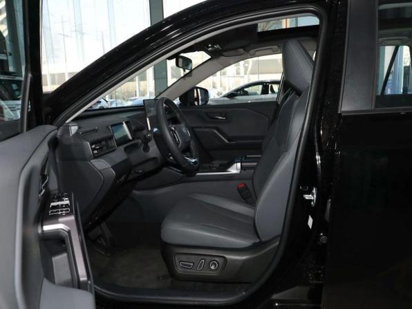 Toyota RAV4 VI (XA60) с пробегом 2026 года, цена 4 199 000 рублей, 1 км, внедорожник, Автокод Объявления