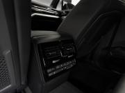 Volkswagen Touareg III Рестайлинг Москва  - изображение 57