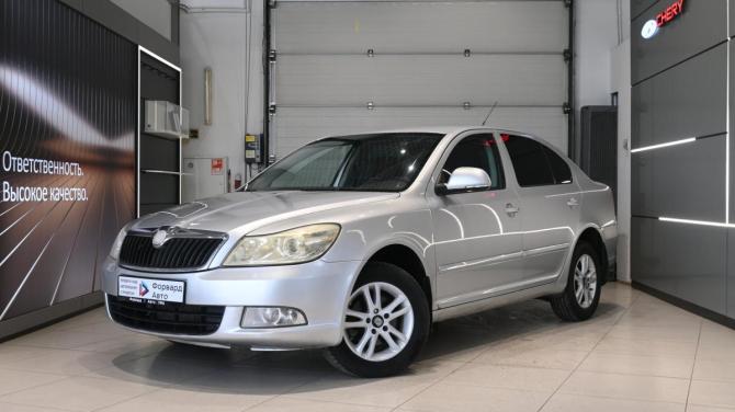 Skoda Octavia II (A5) Рестайлинг с пробегом 2009 года, цена 625 000 рублей, 202266 км, лифтбек, Автокод Объявления