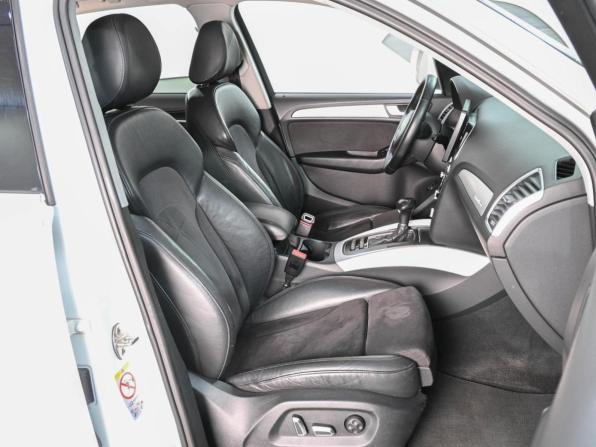 Audi Q5 I (8R) Рестайлинг с пробегом 2013 года, цена 1 759 000 рублей, 301974 км, внедорожник, Автокод Объявления