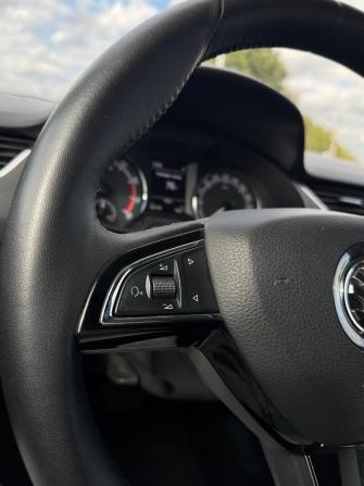 Skoda Octavia III (A7) Рестайлинг с пробегом 2018 года, цена 2 150 000 рублей, 83073 км, лифтбек, Автокод Объявления