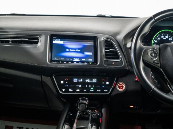 Honda Vezel I Рестайлинг с пробегом 2019 года, цена 1 879 500 рублей, 103342 км, внедорожник, Автокод Объявления
