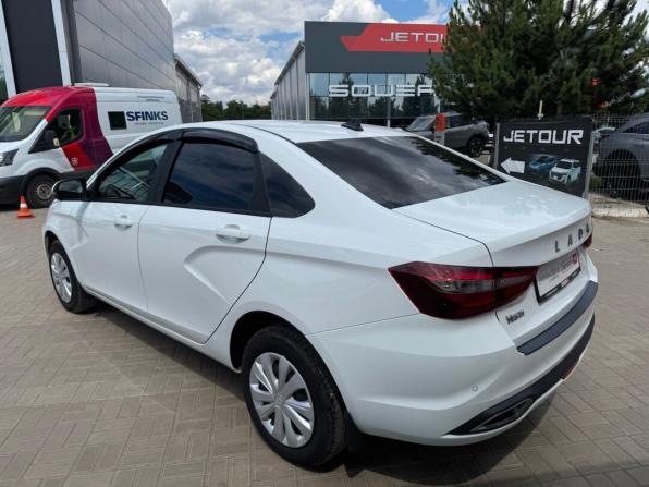Lada (ВАЗ) Vesta I Рестайлинг (NG) с пробегом 2025 года, цена 1 329 900 рублей, 17925 км, седан, Автокод Объявления