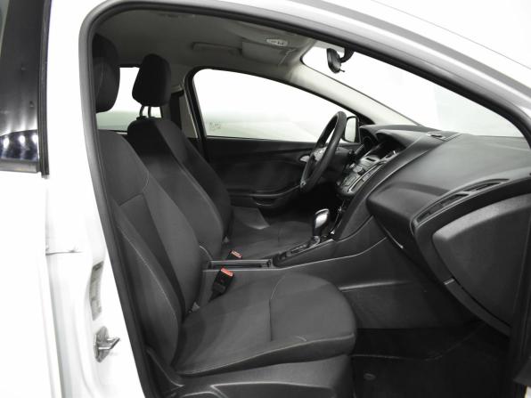 Ford Focus III Рестайлинг с пробегом 2018 года, цена 1 050 000 рублей, 111981 км, универсал, Автокод Объявления