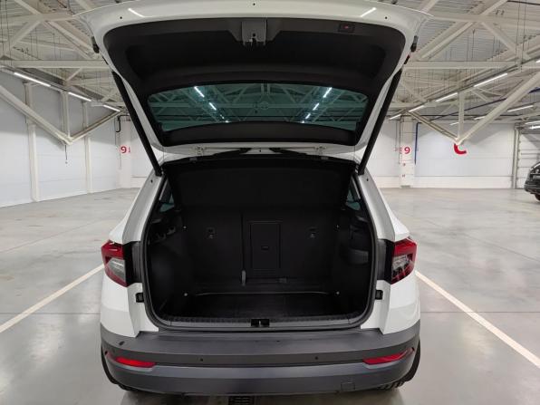 Skoda Karoq I с пробегом 2020 года, цена 2 149 000 рублей, 131671 км, внедорожник, Автокод Объявления