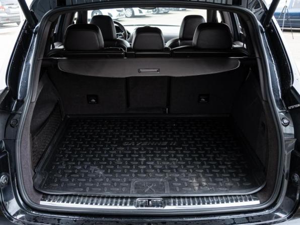 Porsche Cayenne II Рестайлинг (958) с пробегом 2015 года, цена 3 700 000 рублей, 176565 км, внедорожник, Автокод Объявления