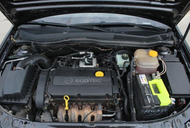 Opel Astra H Рестайлинг с пробегом 2012 года, цена 690 000 рублей, 233085 км, седан, Автокод Объявления