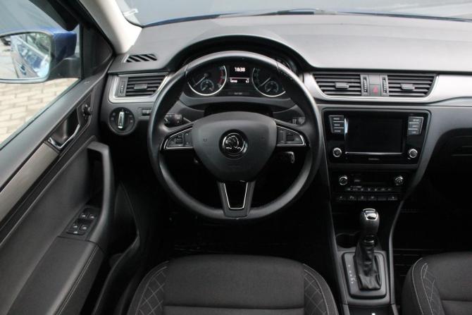 Skoda Rapid I Рестайлинг с пробегом 2019 года, цена 1 405 000 рублей, 189161 км, лифтбек, Автокод Объявления