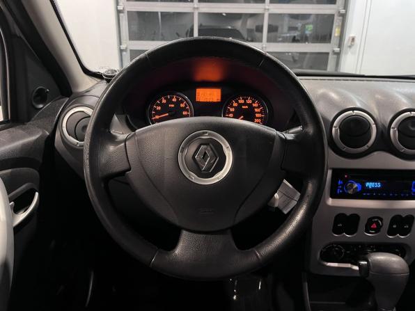 Renault Sandero I с пробегом 2012 года, цена 591 000 рублей, 237182 км, хэтчбек, Автокод Объявления
