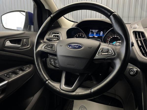Ford Kuga II Рестайлинг с пробегом 2017 года, цена 1 607 000 рублей, 116600 км, внедорожник, Автокод Объявления