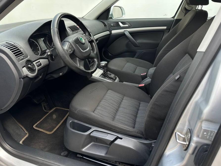Skoda Octavia II (A5) Рестайлинг Москва  - изображение 9