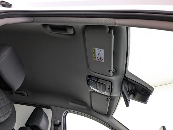 Hyundai Santa Fe IV Рестайлинг с пробегом 2022 года, цена 3 550 000 рублей, 49228 км, внедорожник, Автокод Объявления