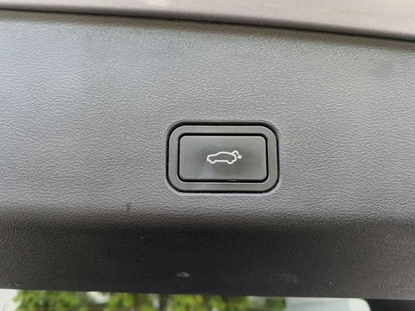 Geely Monjaro I с пробегом 2024 года, цена 3 599 000 рублей, 42000 км, внедорожник, Автокод Объявления