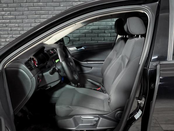 Volkswagen Jetta VI Рестайлинг с пробегом 2014 года, цена 1 140 000 рублей, 126712 км, седан, Автокод Объявления