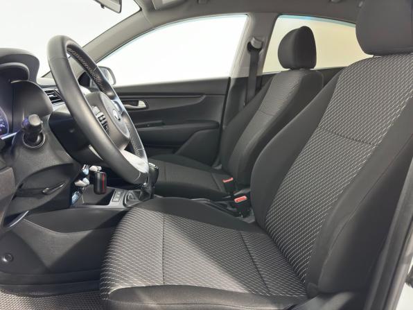 Kia Rio IV с пробегом 2019 года, цена 1 330 000 рублей, 144410 км, седан, Автокод Объявления