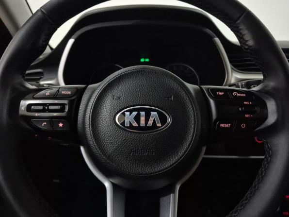 Kia Rio IV Рестайлинг с пробегом 2021 года, цена 1 620 000 рублей, 107523 км, седан, Автокод Объявления