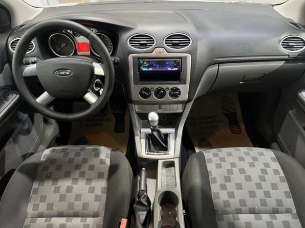 Ford Focus II Рестайлинг с пробегом 2008 года, цена 425 000 рублей, 234380 км, седан, Автокод Объявления