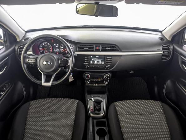Kia Rio IV с пробегом 2018 года, цена 1 375 000 рублей, 129830 км, хэтчбек, Автокод Объявления