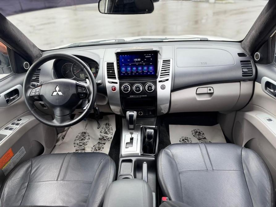 Mitsubishi Pajero Sport II Тула  - изображение 12
