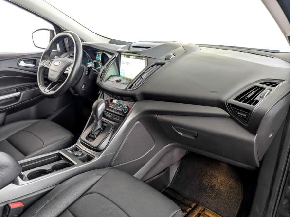 Ford Kuga II Рестайлинг с пробегом 2019 года, цена 1 715 000 рублей, 162754 км, внедорожник, Автокод Объявления