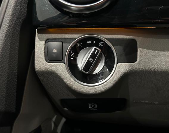 Mercedes-Benz GLK-Класс I (X204) Рестайлинг с пробегом 2013 года, цена 1 749 000 рублей, 207196 км, внедорожник, Автокод Объявления