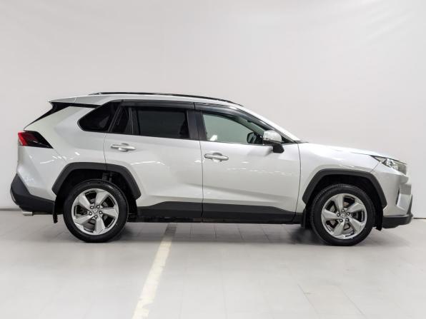 Toyota RAV4 V (XA50) с пробегом 2019 года, цена 3 100 000 рублей, 67084 км, внедорожник, Автокод Объявления