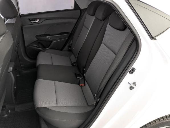 Hyundai Solaris II Рестайлинг с пробегом 2021 года, цена 1 635 000 рублей, 78248 км, седан, Автокод Объявления