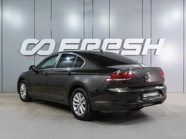 Volkswagen Passat B8 с пробегом 2017 года, цена 1 799 000 рублей, 191164 км, седан, Автокод Объявления