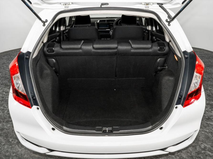 Honda Fit III Рестайлинг Иркутск  - изображение 17